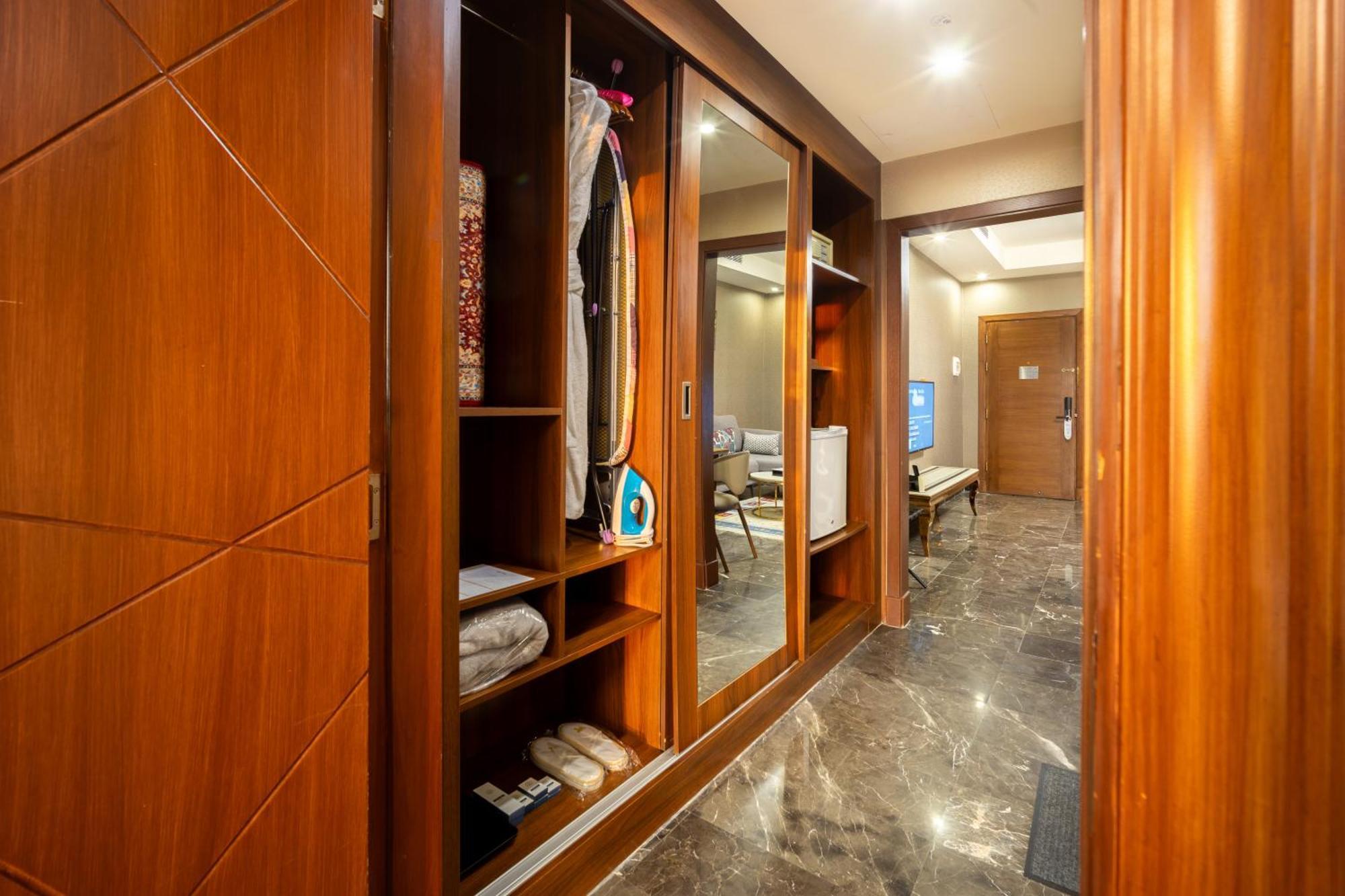 Donatello Jeddah Hotel Exterior photo