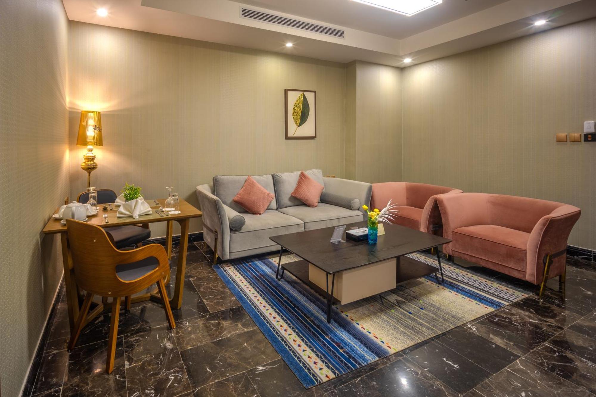 Donatello Jeddah Hotel Exterior photo